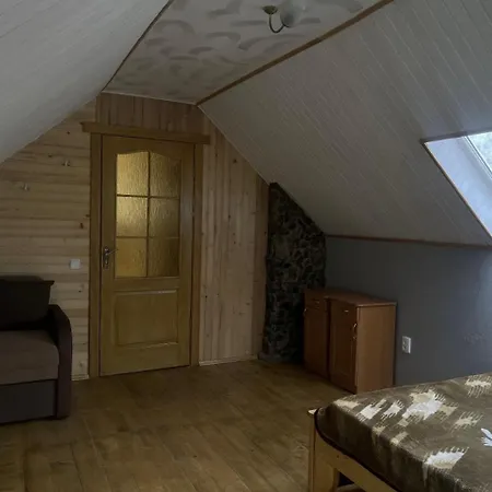 Venkovský dům дикий ліс Jaremče