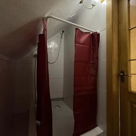 Εξοχικό σπίτι дикий ліс *